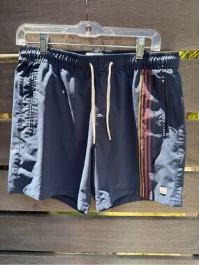Marine Layer Men’s Navy Lined Swim Trunks Medium 15” Stripe Sport Shorts